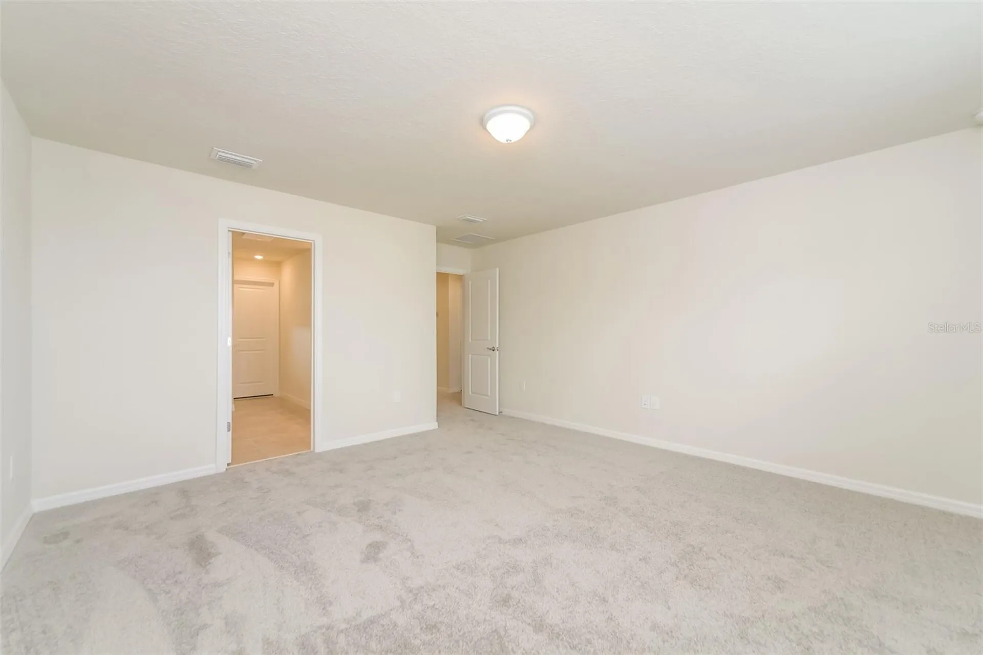 3301 Ellsworth Avenue Davenport FL 33837