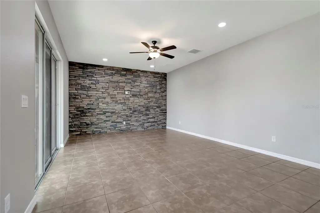 8406 Cherry Branch Drive Ruskin FL 33573