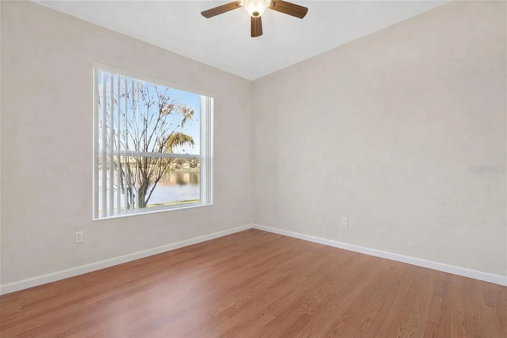 3821 Shoreview Drive Kissimmee FL 34744