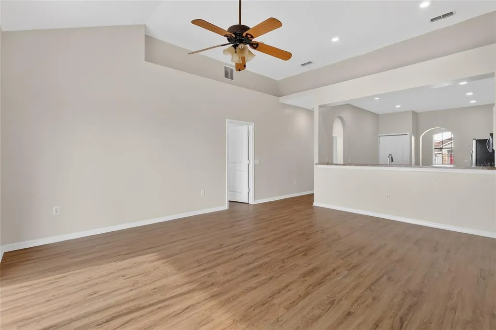 4656 Magnolia Preserve Loop Winter Haven FL 33880