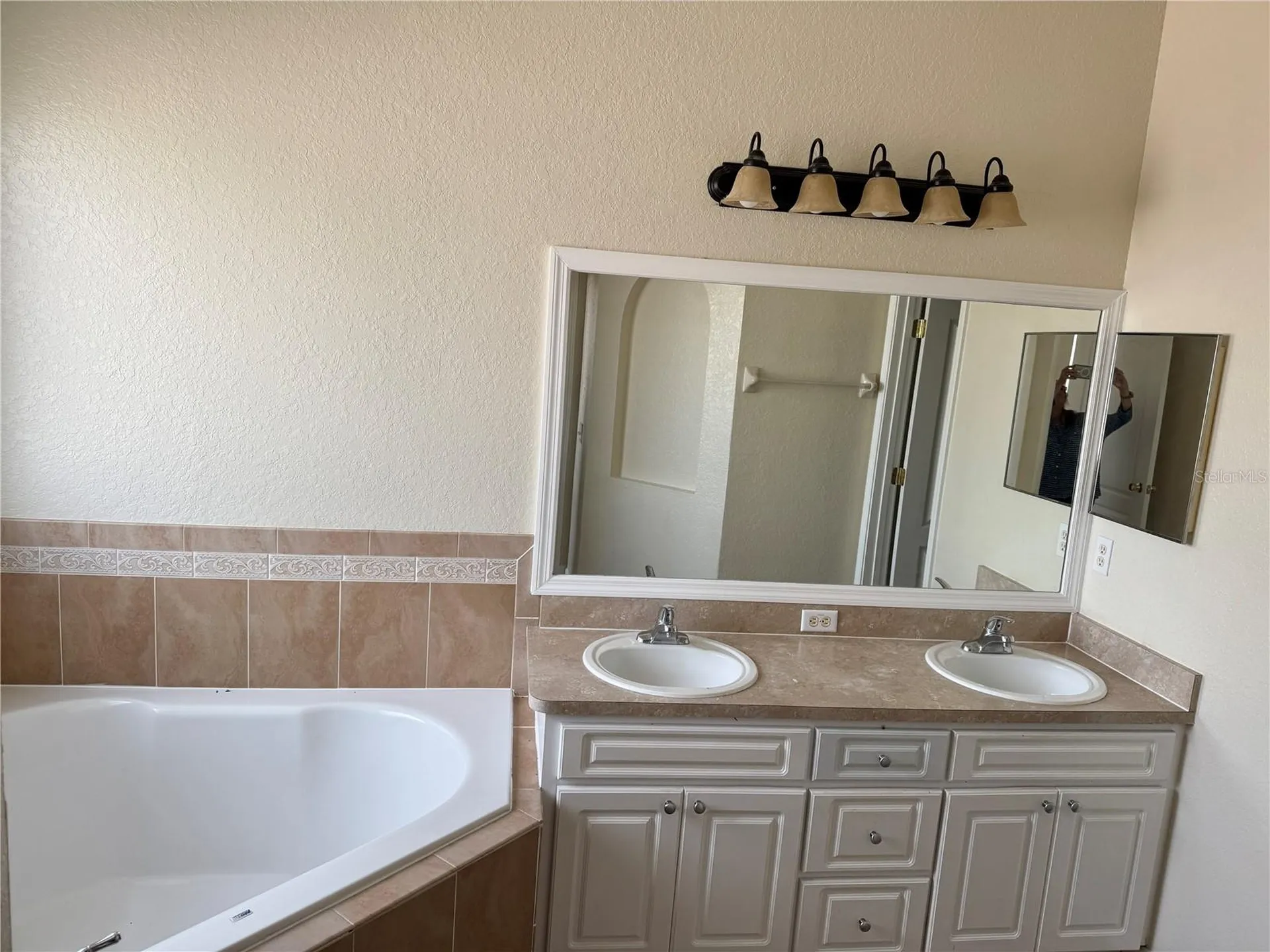 4656 Magnolia Preserve Loop Winter Haven FL 33880