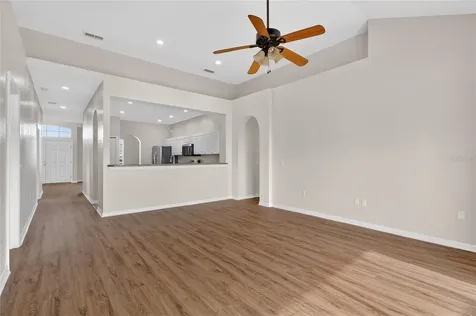 4656 Magnolia Preserve Loop Winter Haven FL 33880