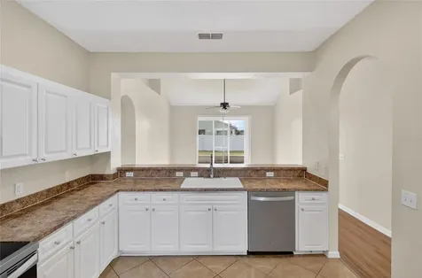 4656 Magnolia Preserve Loop Winter Haven FL 33880