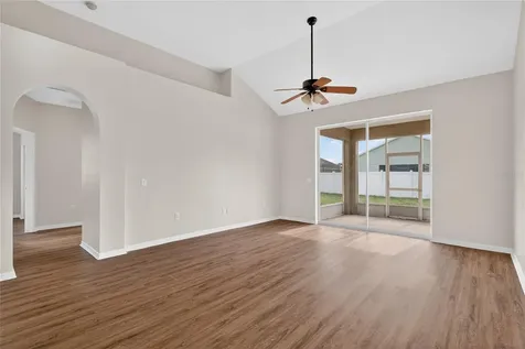 4656 Magnolia Preserve Loop Winter Haven FL 33880