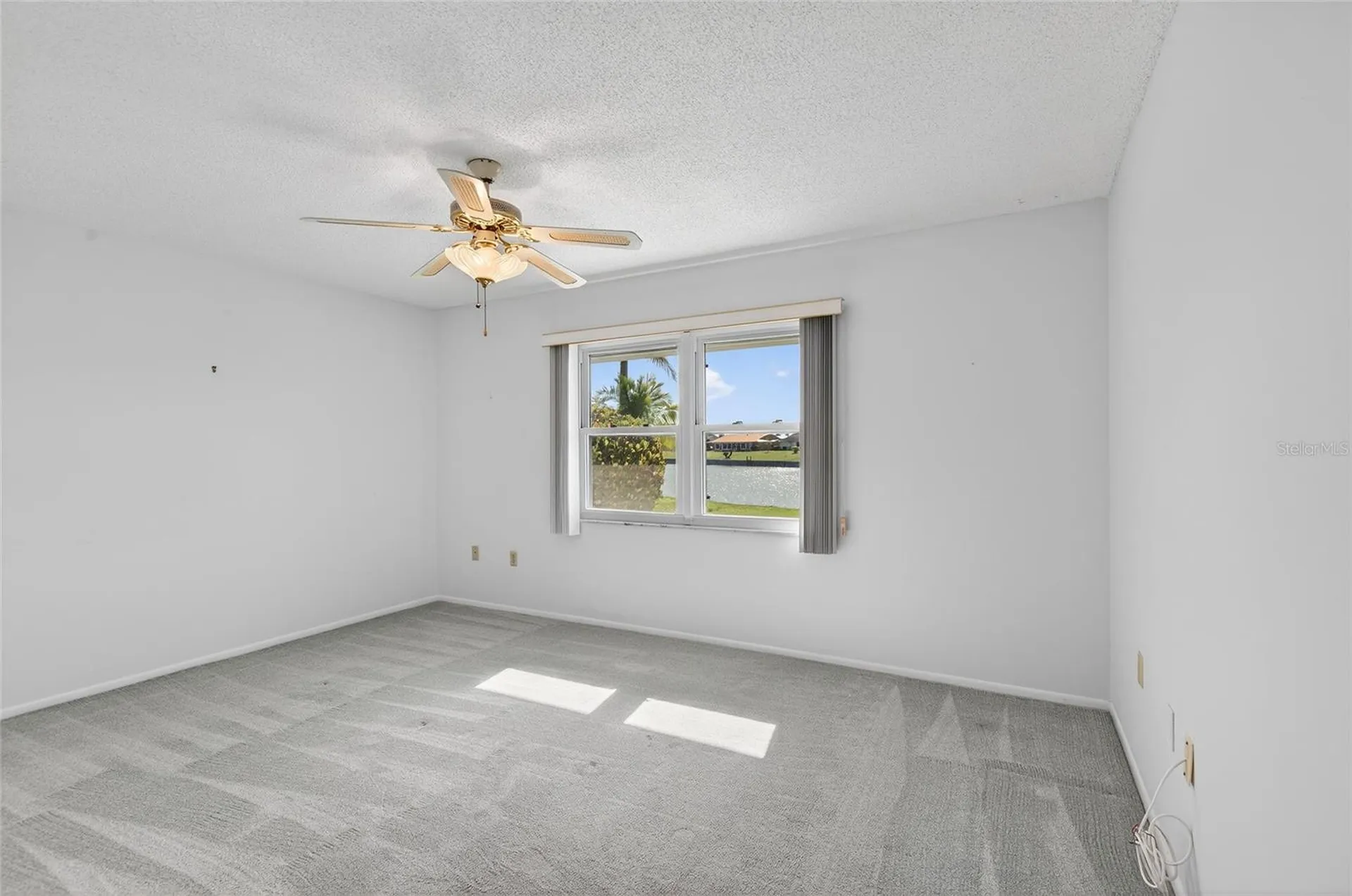 1405 Jacobson Circle Sun City Center FL 33573