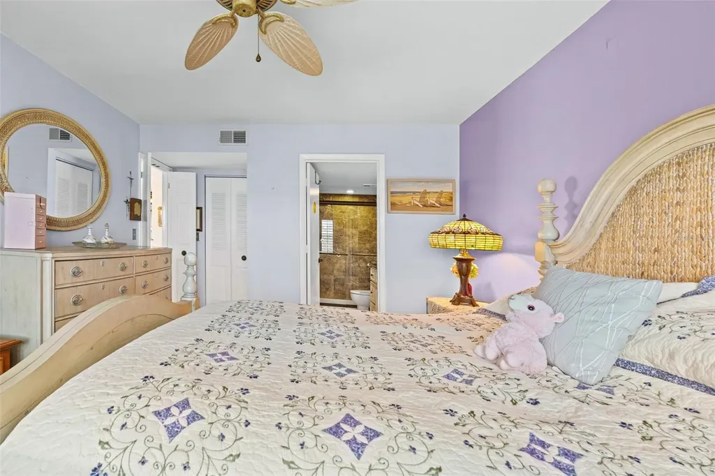 635 30th Avenue W Bradenton FL 34205