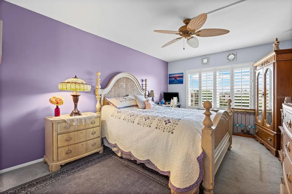 635 30th Avenue W Bradenton FL 34205