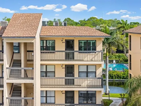 635 30th Avenue W Bradenton FL 34205
