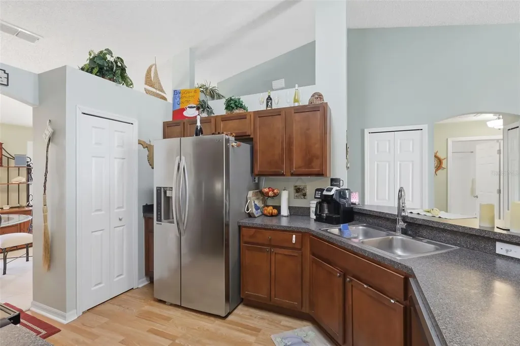 403 Central Mariners Drive Edgewater FL 32141