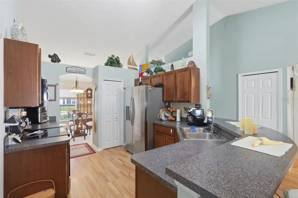 403 Central Mariners Drive Edgewater FL 32141