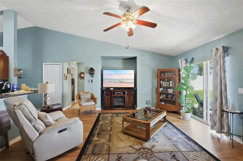 403 Central Mariners Drive Edgewater FL 32141