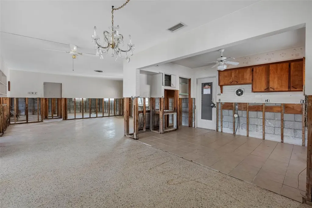 555 115th Avenue Treasure Island FL 33706