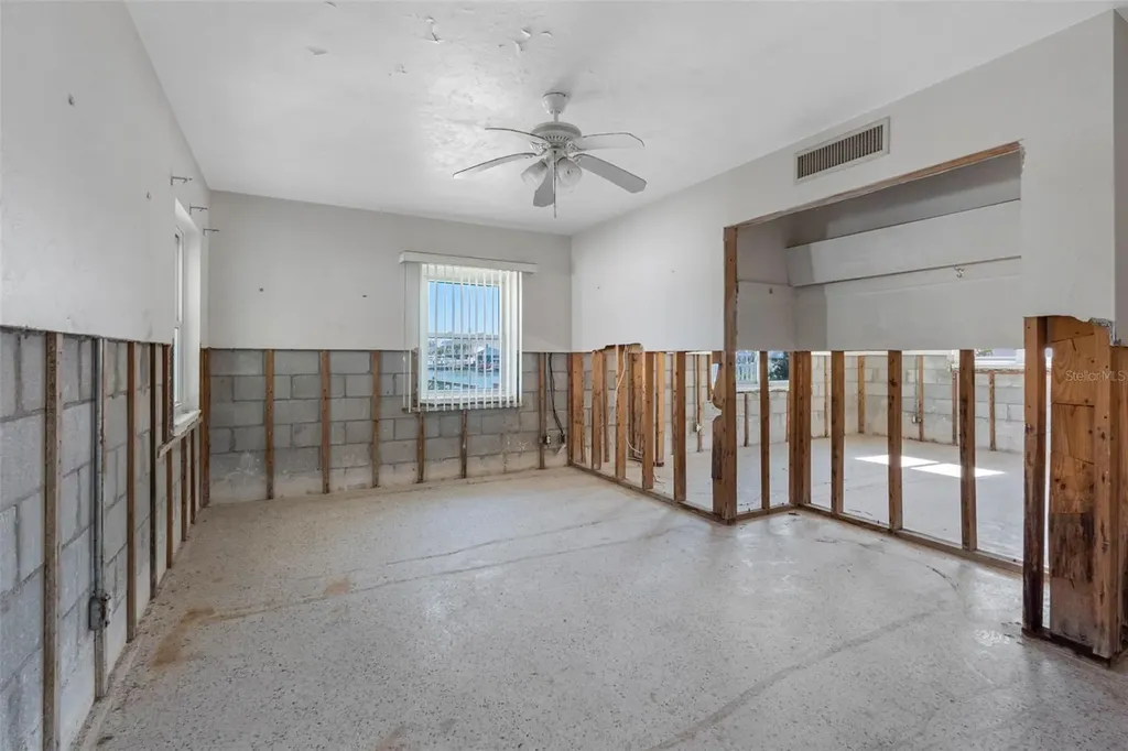 555 115th Avenue Treasure Island FL 33706
