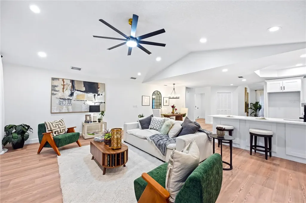 14817 Farnham Way Tampa FL 33624