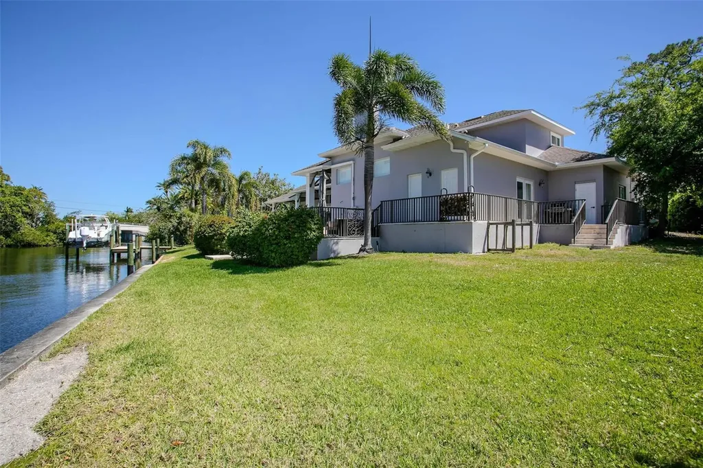 110 39th Street Court NW Bradenton FL 34205