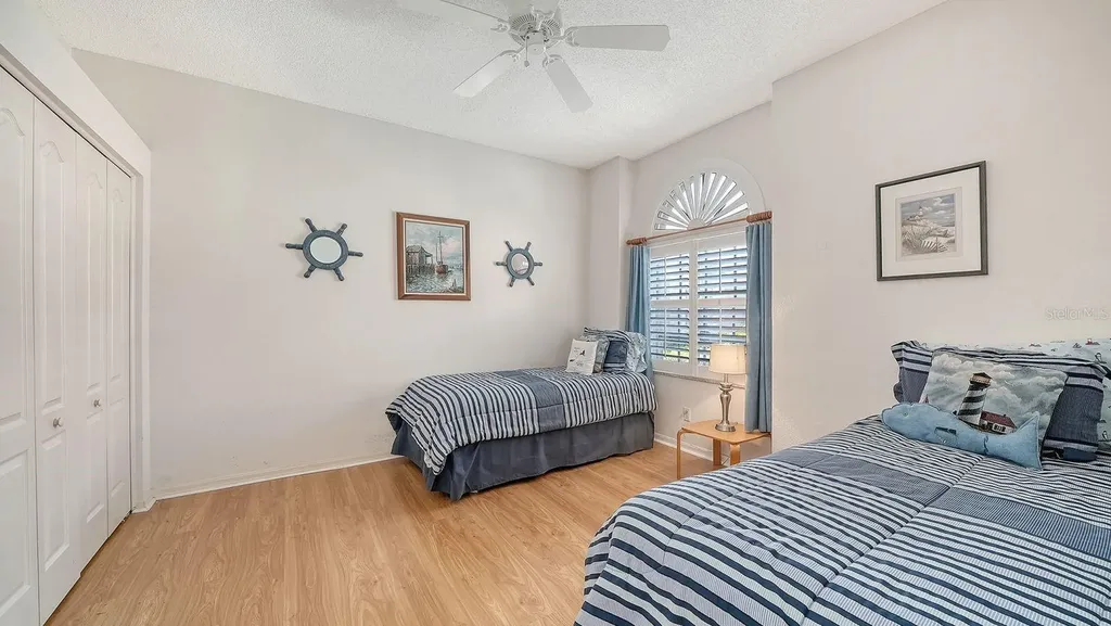 5126 Blue Ash Avenue Sarasota FL 34241