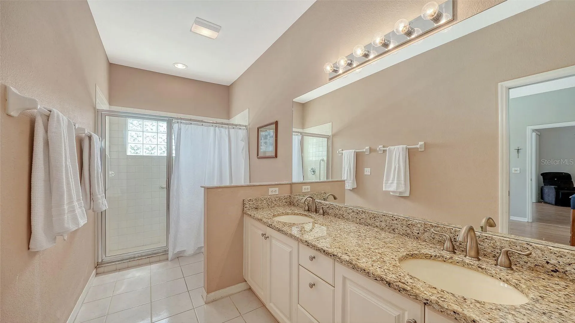 5126 Blue Ash Avenue Sarasota FL 34241