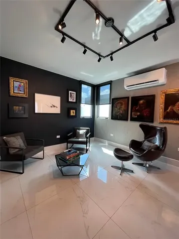 68 Riviera Village Bayamon PR 00959