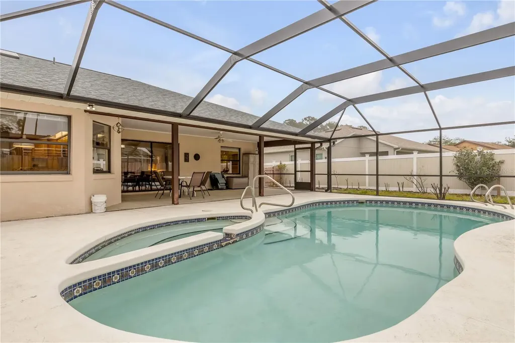 45 Webster Lane Palm Coast FL 32164