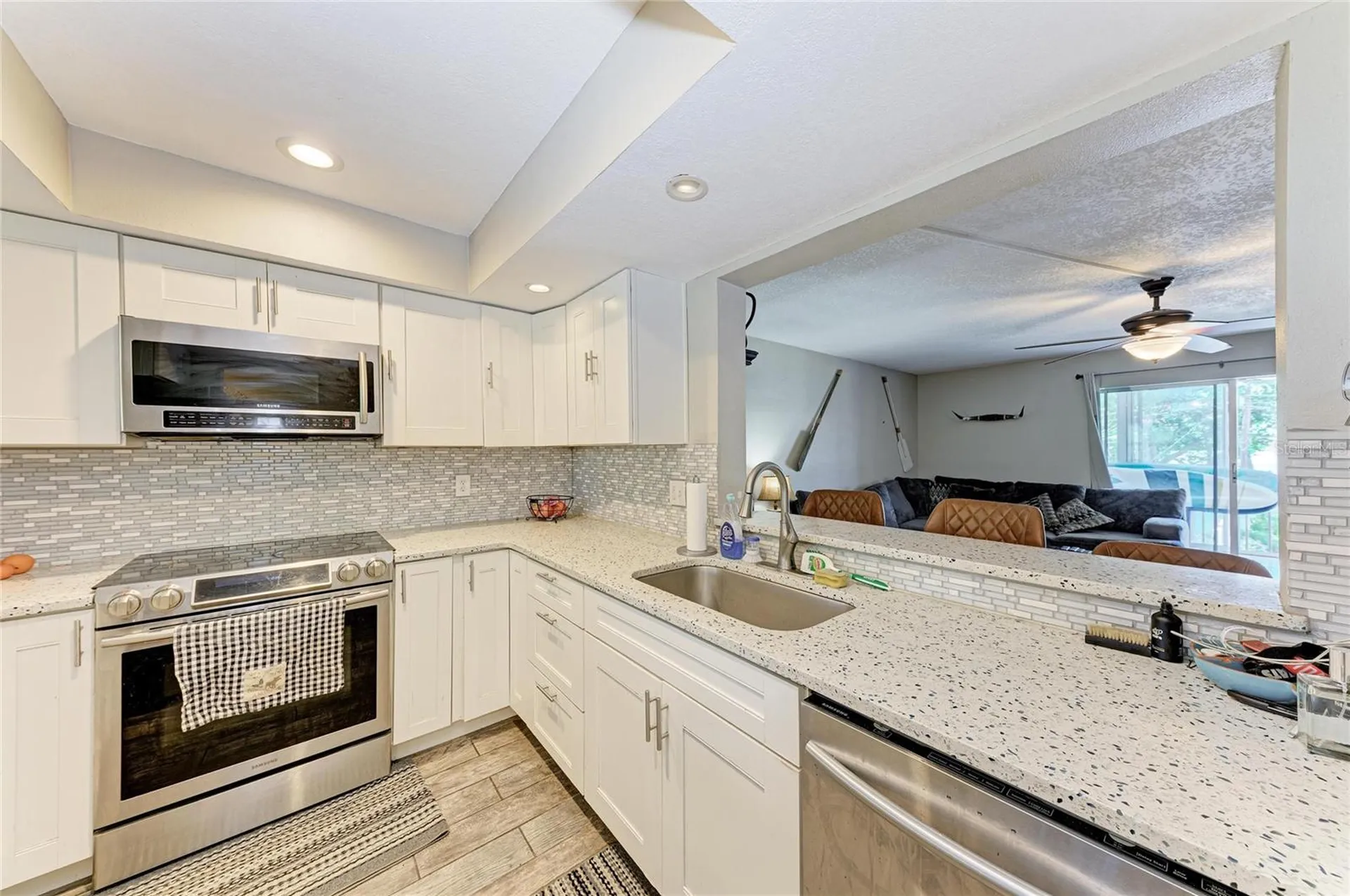 4920 38th Way S St Petersburg FL 33711
