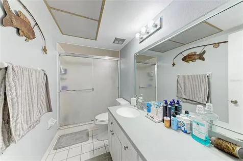 4920 38th Way S St Petersburg FL 33711