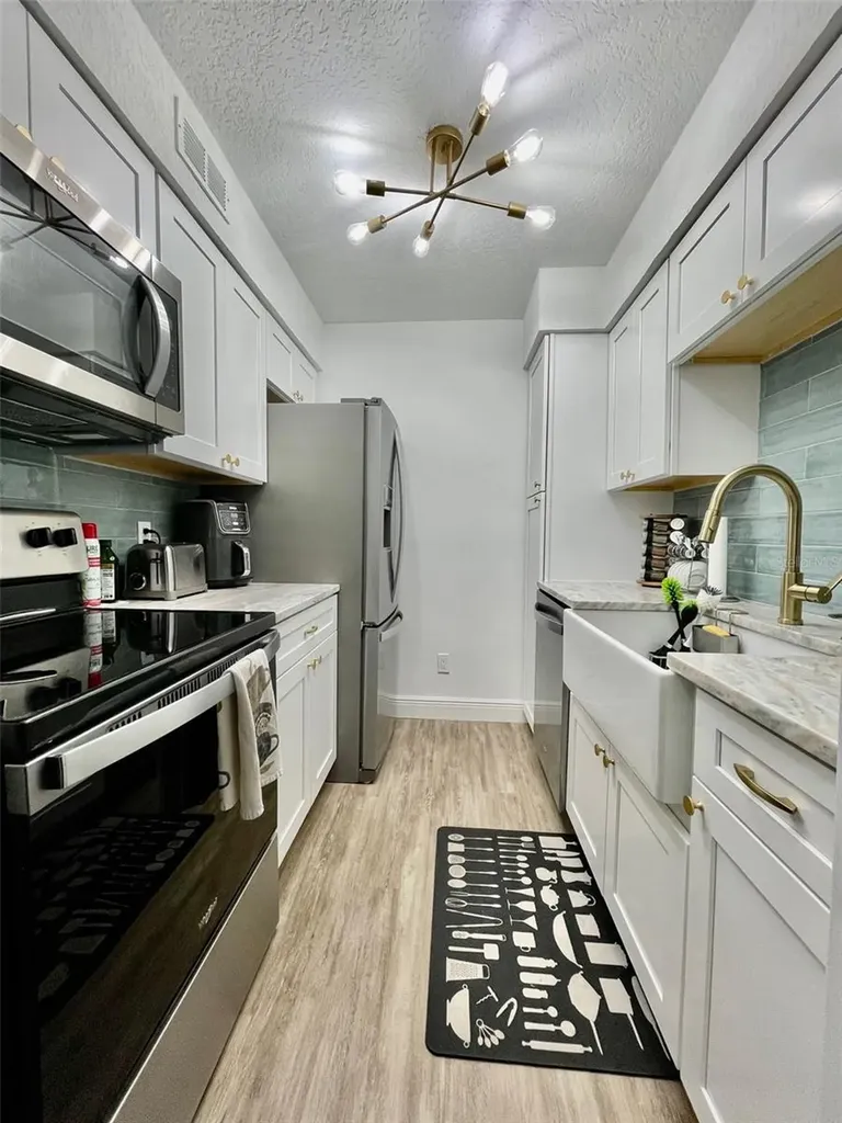 305 Wymore Road Altamonte Springs FL 32714