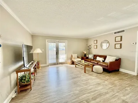 305 Wymore Road Altamonte Springs FL 32714