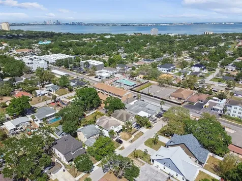3106 W Cherokee Avenue Tampa FL 33611