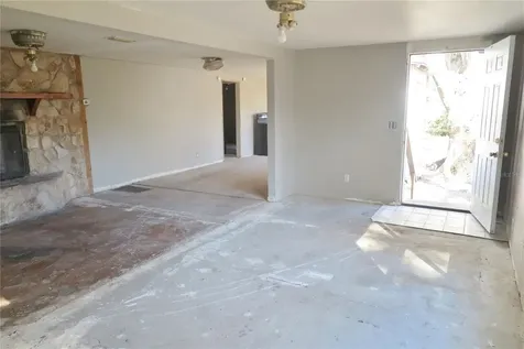8760 County Road 127 Sanderson FL 32087