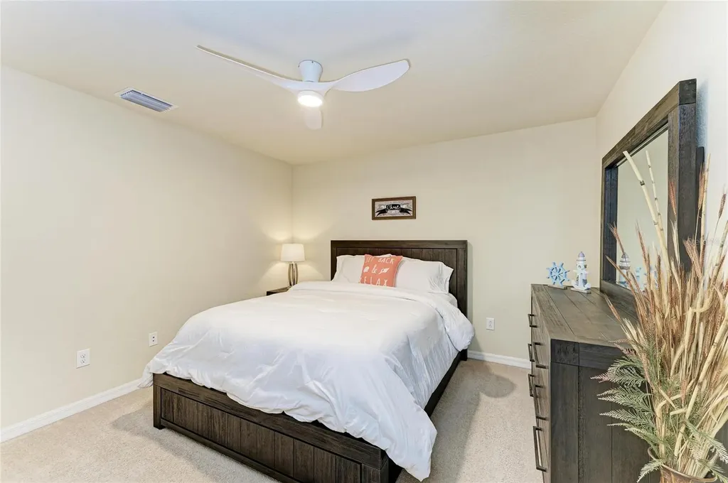 5558 Palmer Circle Lakewood Ranch FL 34211