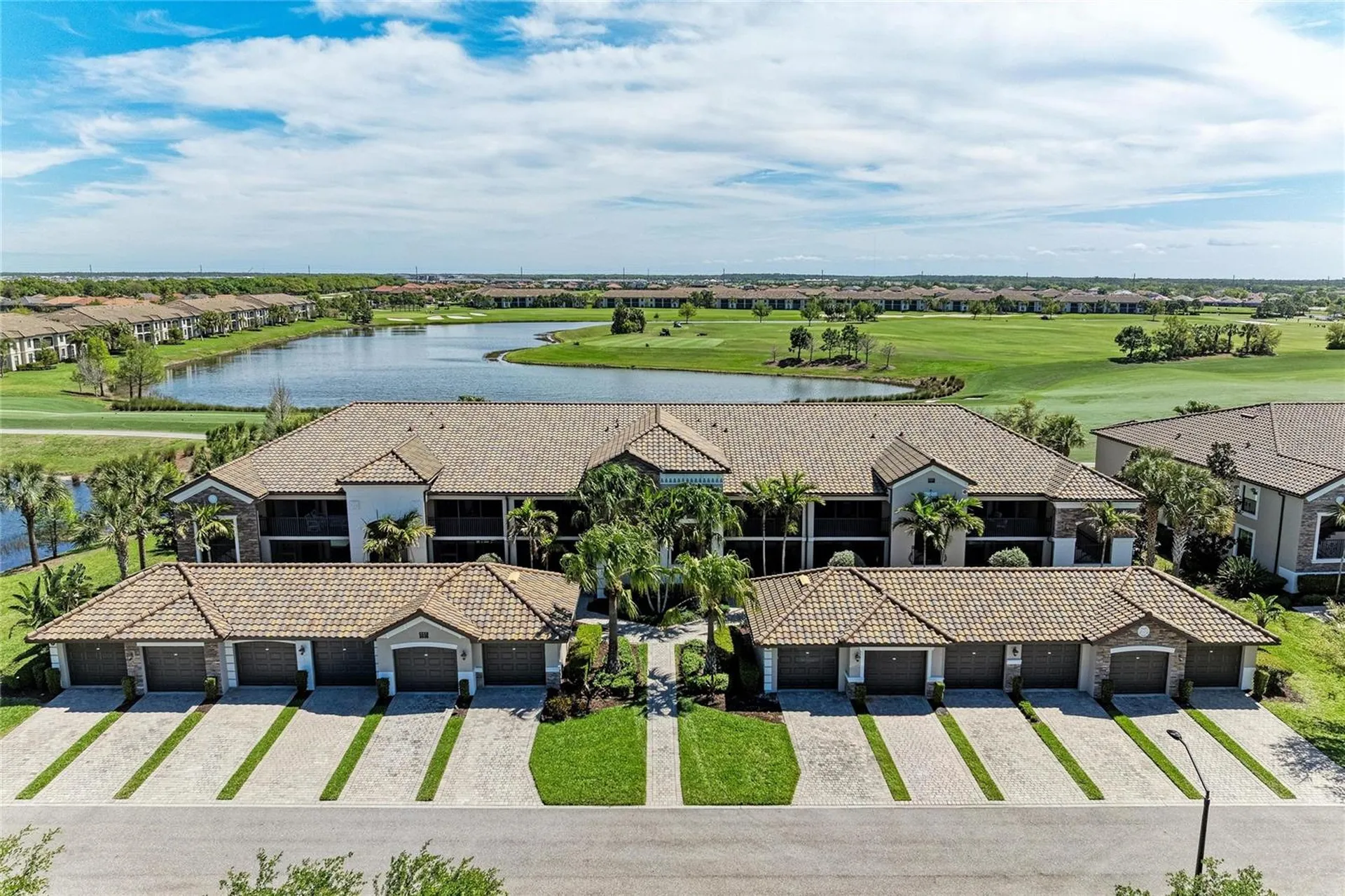 5558 Palmer Circle Lakewood Ranch FL 34211
