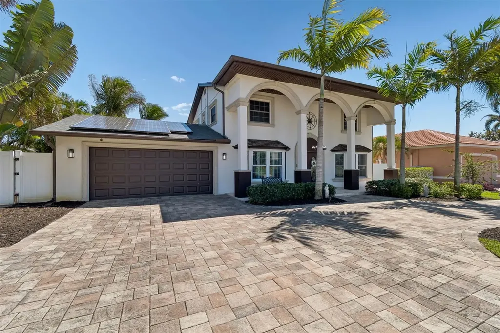 10127 Paradise Boulevard Treasure Island FL 33706