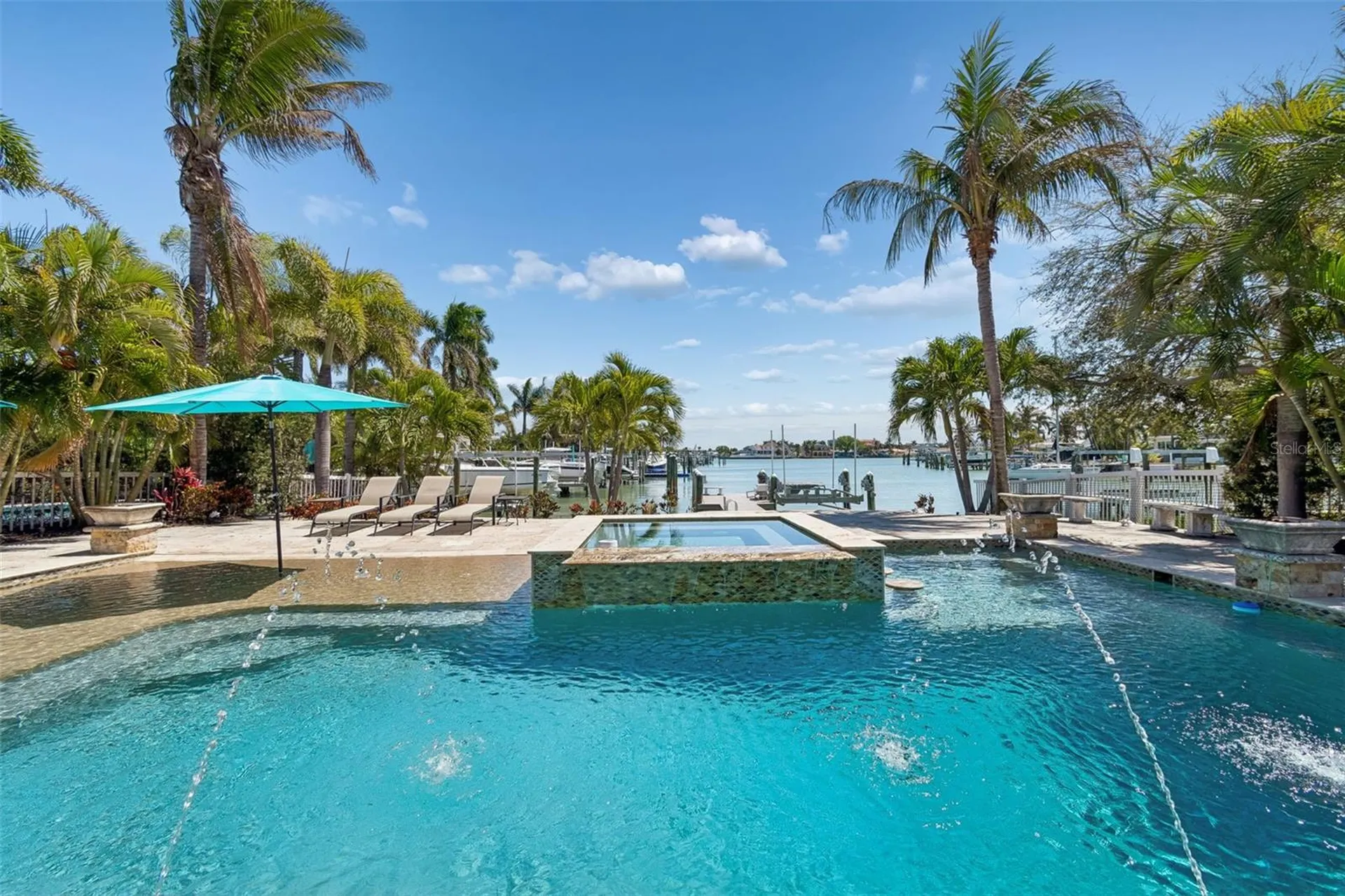 10127 Paradise Boulevard Treasure Island FL 33706