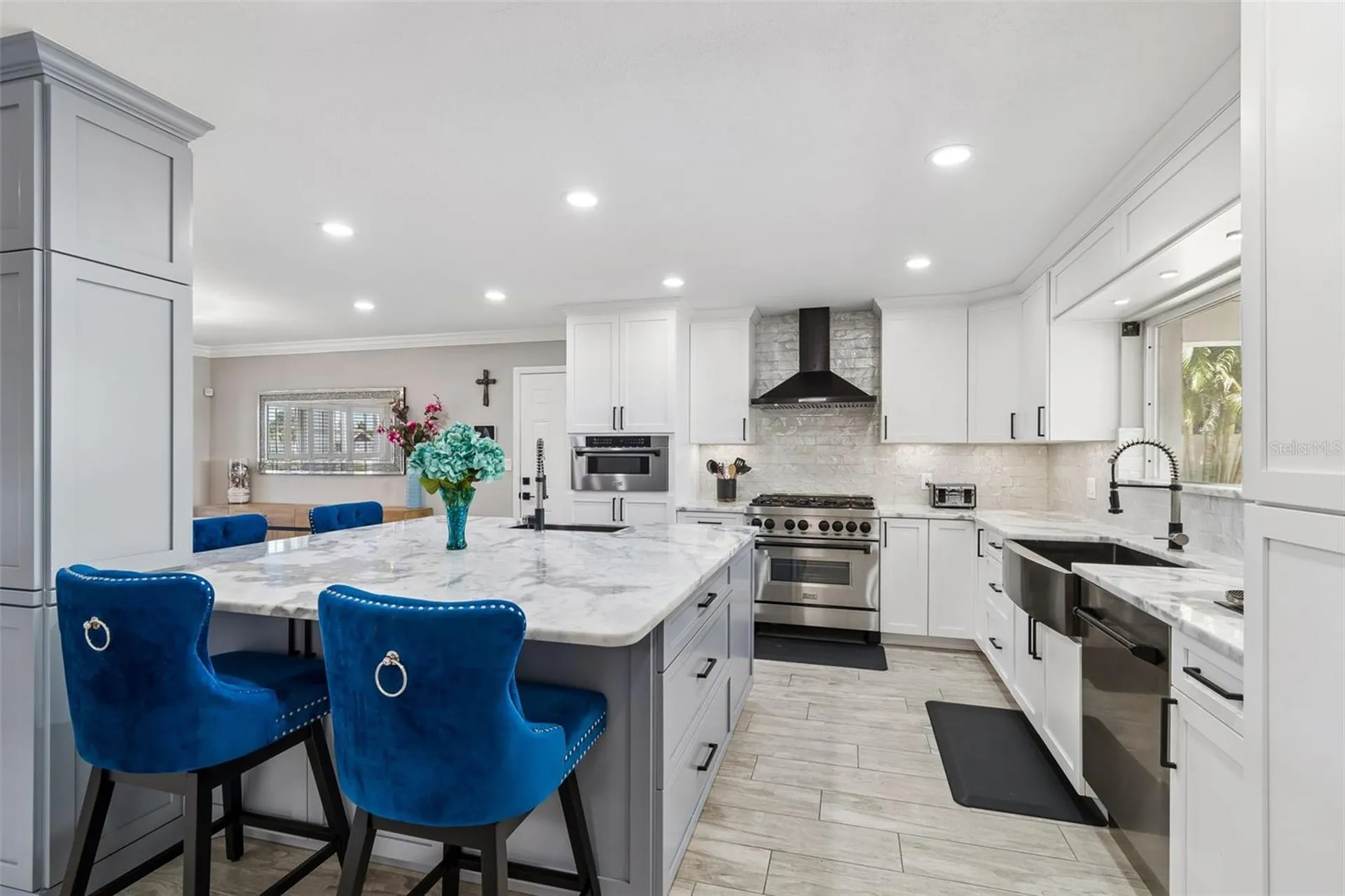 10127 Paradise Boulevard Treasure Island FL 33706