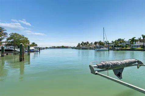 10127 Paradise Boulevard Treasure Island FL 33706