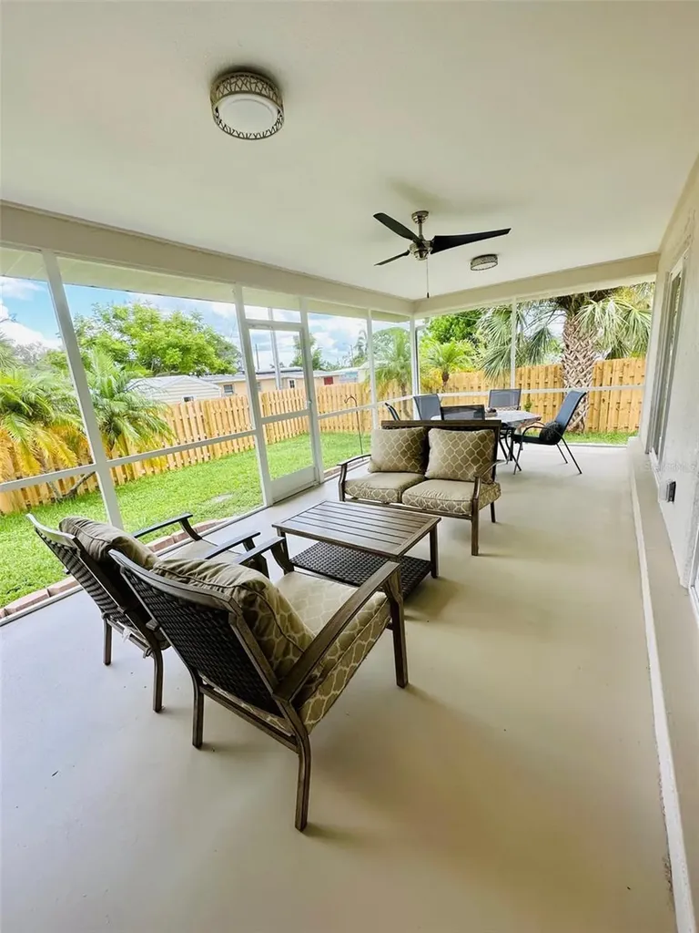 1045 Cumberland Road Venice FL 34293