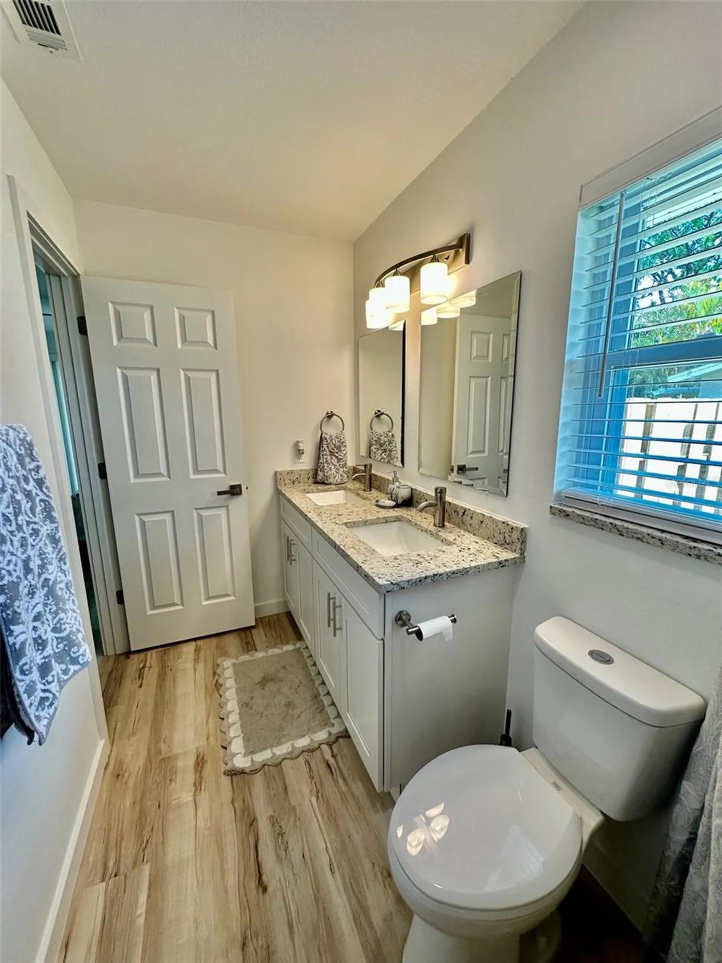 1045 Cumberland Road Venice FL 34293