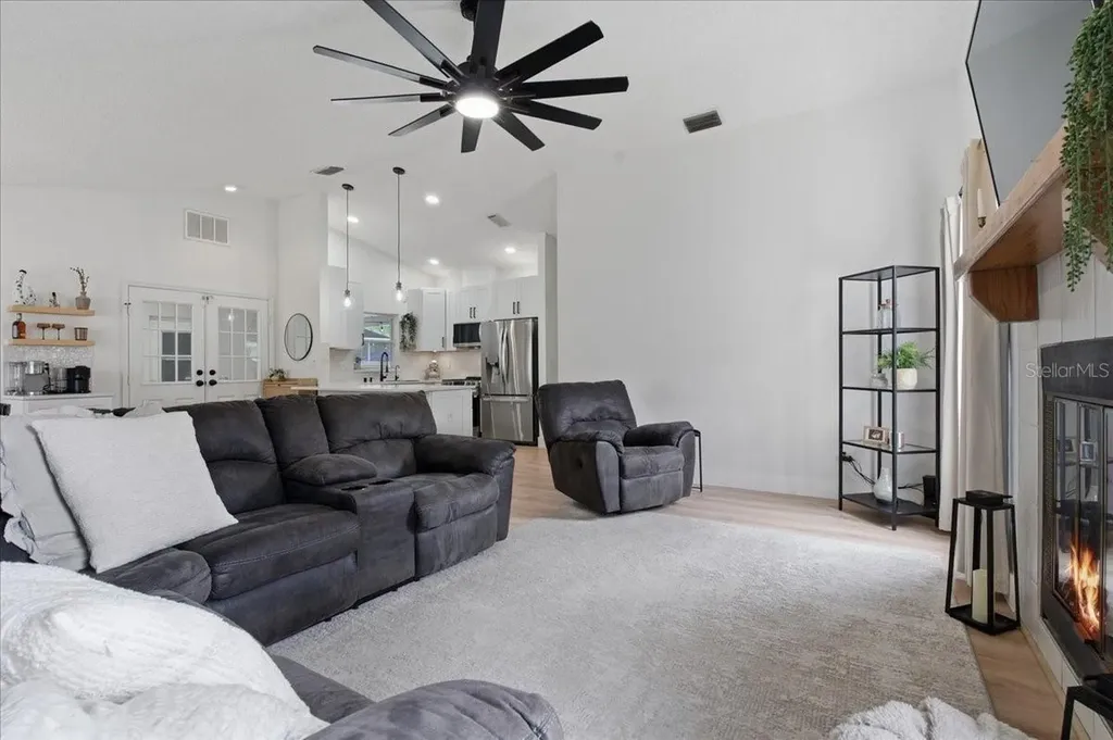 220 19th Street Palm Harbor FL 34683