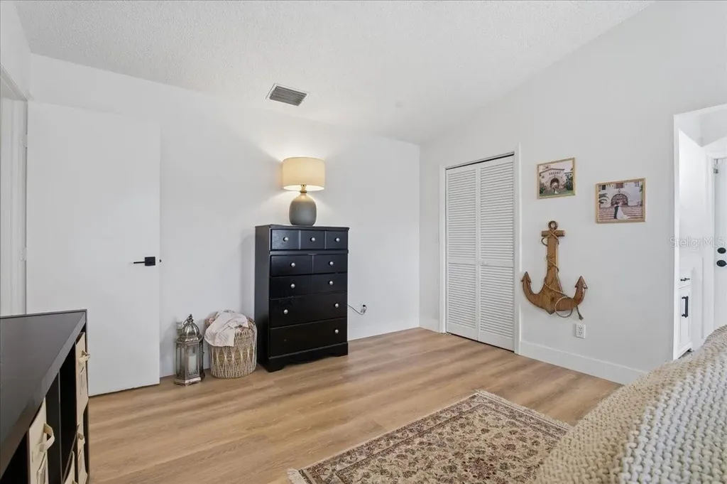 220 19th Street Palm Harbor FL 34683