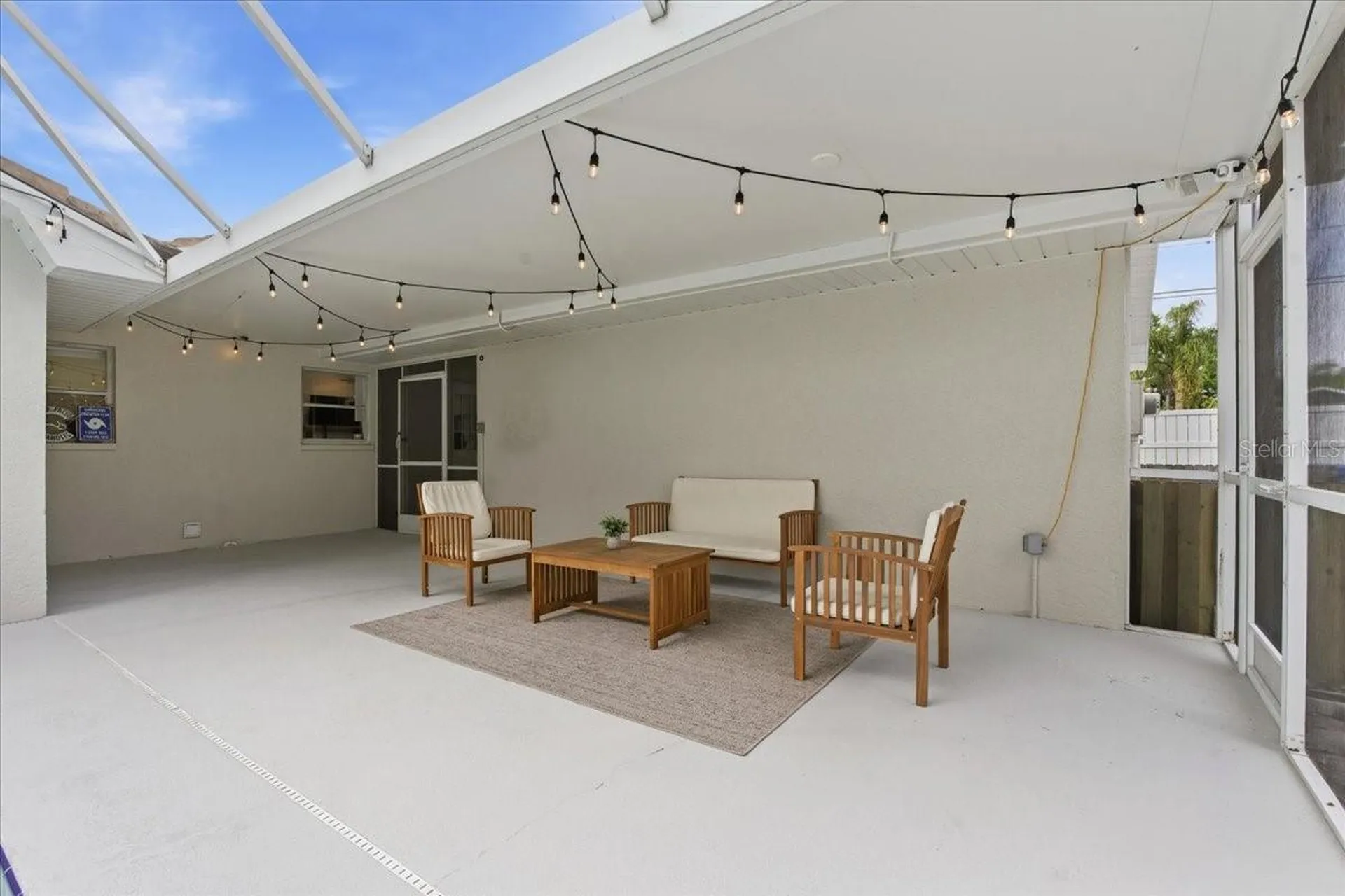 220 19th Street Palm Harbor FL 34683