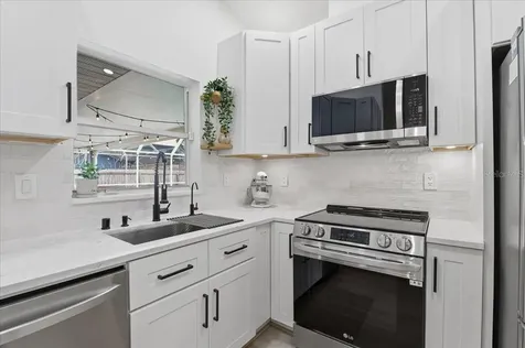 220 19th Street Palm Harbor FL 34683