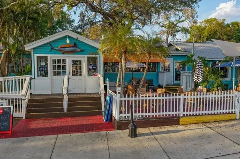 220 19th Street Palm Harbor FL 34683