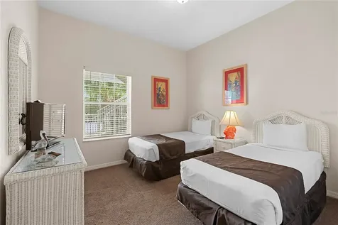 806 Gran Bahama Boulevard Davenport FL 33897