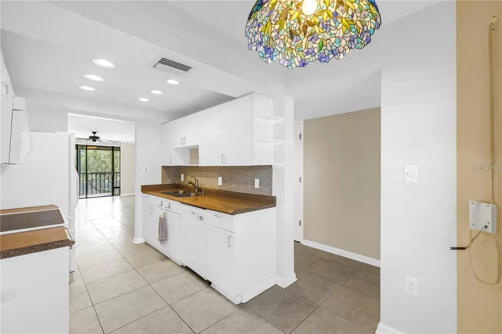 1320 Pasadena Avenue S South Pasadena FL 33707