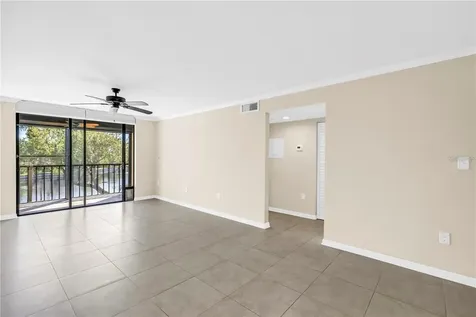 1320 Pasadena Avenue S South Pasadena FL 33707