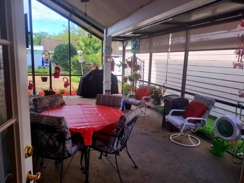 1412 Walden Oaks Place Plant City FL 33563
