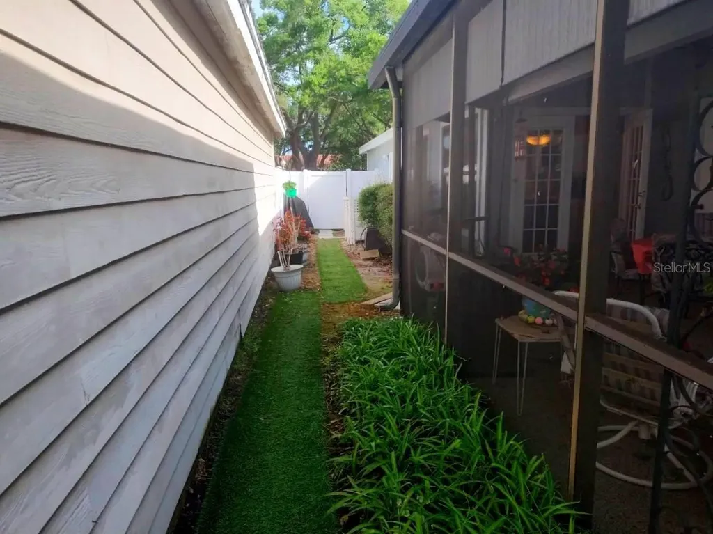 1412 Walden Oaks Place Plant City FL 33563
