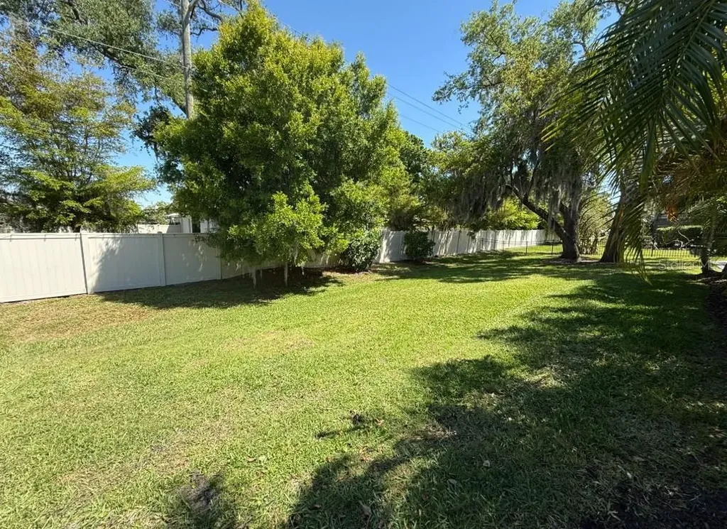 6331 Yellow Wood Place Sarasota FL 34241