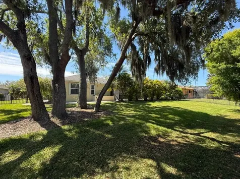 6331 Yellow Wood Place Sarasota FL 34241