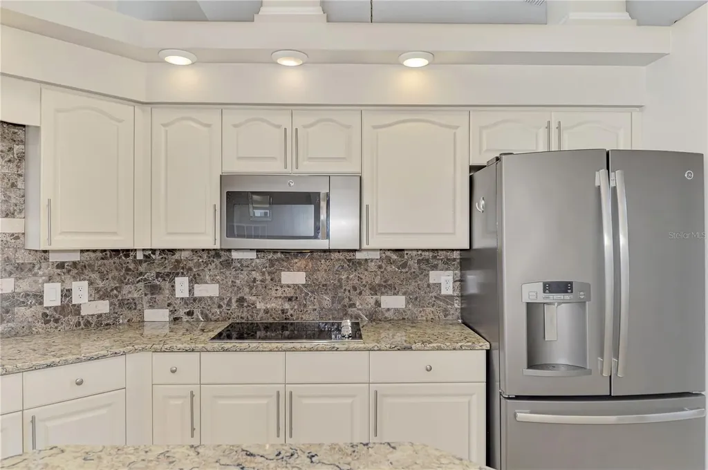 202 Rotonda Boulevard N Rotonda West FL 33947